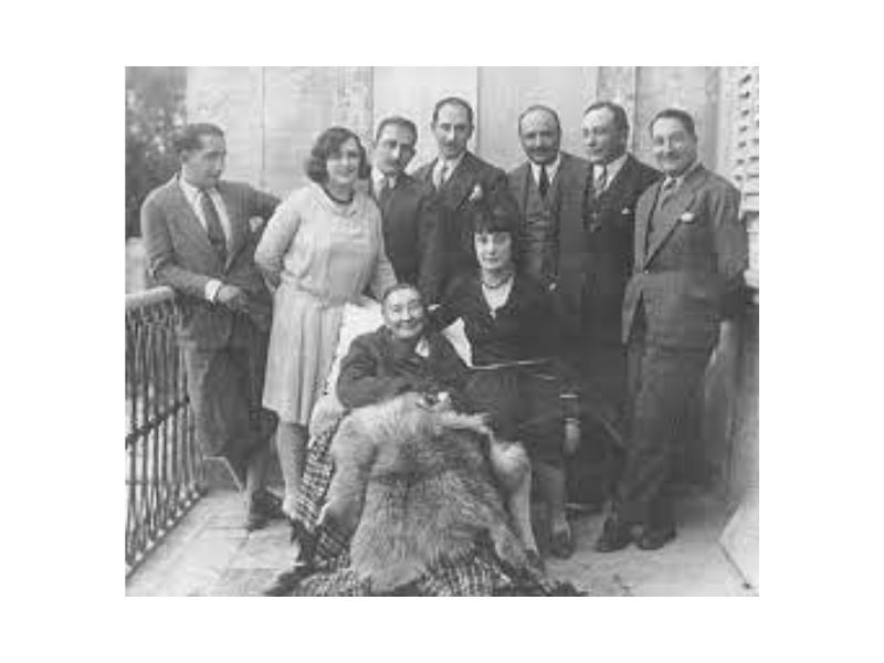 Teresa Boni Benelli and family